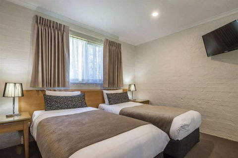 COMFORT INN COACH AND BUSHMANS - Accommodation Sunshine Coast 2