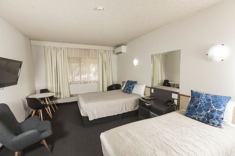 Hawker ACT Accommodation Sunshine Coast