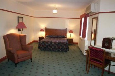Brassey Of Canberra - Accommodation Sunshine Coast 2