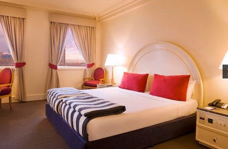 Vibe Savoy Hotel Melbourne - Accommodation Sunshine Coast 3