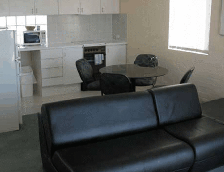 Cambridge Atrium - Accommodation Sunshine Coast 5
