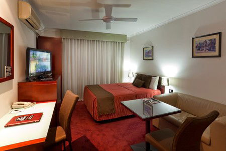 Best Western Ensenada Motor Inn And Suites - Accommodation Sunshine Coast 4