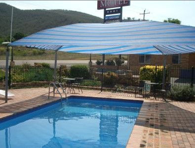 Almond Inn Motel - Accommodation Sunshine Coast 2