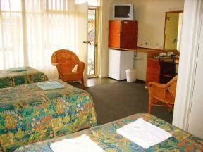 Pelican At Lakes Motel - Accommodation Sunshine Coast 3