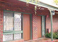 Snowgum Motel - Accommodation Sunshine Coast 2