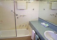 Snowgum Motel - Accommodation Sunshine Coast 3