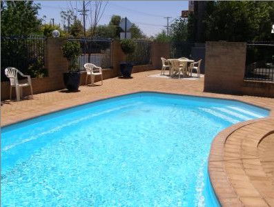 All Seasons Motor Lodge - Accommodation Sunshine Coast 3