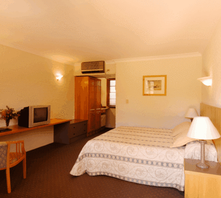 The Retreat At Wisemans - Accommodation Sunshine Coast 2