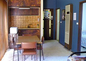 Arch Motel - Accommodation Sunshine Coast 1