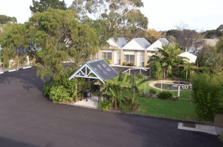 The Tropicana Motor Inn - Accommodation Sunshine Coast 4