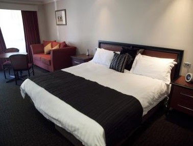 Best Western Plus All Settlers Motor Inn - Accommodation Sunshine Coast 0
