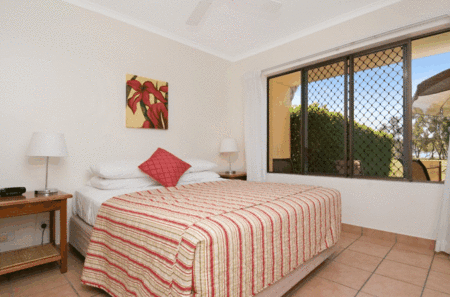 Cayman Quays - Accommodation Sunshine Coast 3
