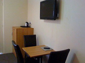 3 Sisters Motel - Accommodation Sunshine Coast 2