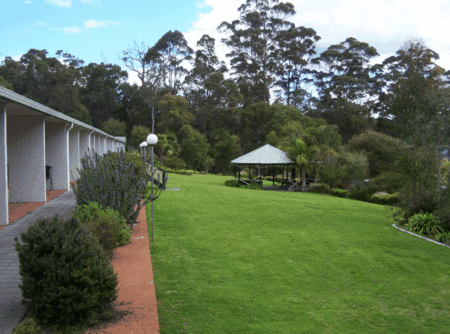 Gloucester Motel - Accommodation Sunshine Coast 1