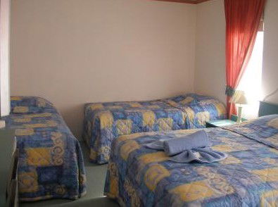 Travellers Rest And The Courtyard Restaurant - Accommodation Sunshine Coast 2