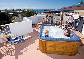 Ocean Vista On Alex - Accommodation Sunshine Coast 2