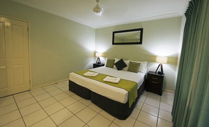 Costa Royale Beachfront Apartments - Accommodation Sunshine Coast 2