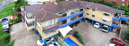 Caribbean Motel - Accommodation Sunshine Coast 2