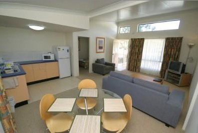 Kelanbri Holiday Apartments - Accommodation Sunshine Coast 4