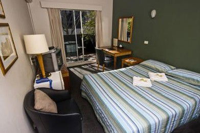 City Crown Lodge - Accommodation Sunshine Coast 3