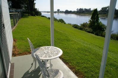 Colonial Court Motor Inn - Accommodation Sunshine Coast 1