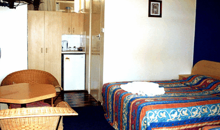 Hawaiian Sands Motor Inn - Accommodation Sunshine Coast 0