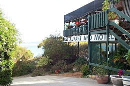 Matthew Flinders Terraces - Accommodation Sunshine Coast 0