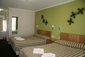 Queensgate Motel - Accommodation Sunshine Coast 4