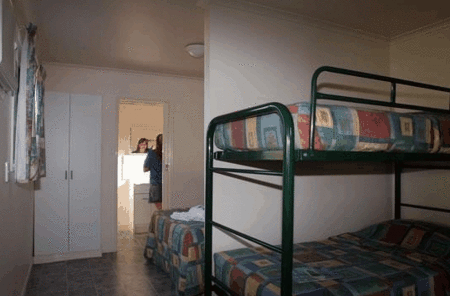 Cane Village Holiday Park - Accommodation Sunshine Coast 2