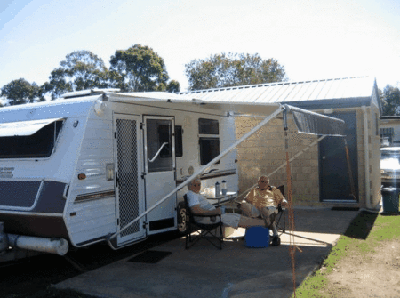 Glenlodge Caravan Village - Accommodation Sunshine Coast 0