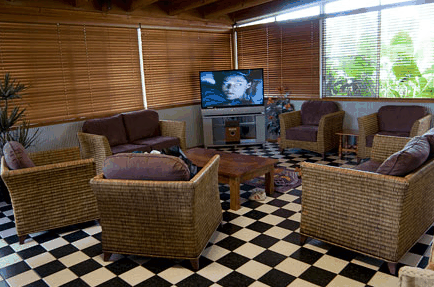 Barrier Reef Motel - Accommodation Sunshine Coast 4