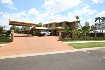 Chinchilla Palms Motor Inn - Accommodation Sunshine Coast 2