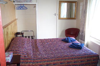Meningies Waterfront Motel - Accommodation Sunshine Coast 1