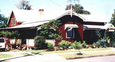 Gloucester Cottage - Accommodation Sunshine Coast 0