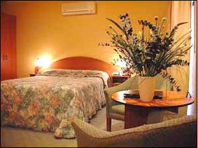 Hopkins House Motel & Apartments - Accommodation Sunshine Coast 4