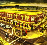 Royal Hotel - Accommodation Sunshine Coast