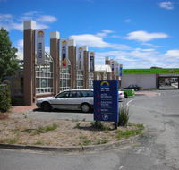 Waurn Ponds Hotel - Accommodation Sunshine Coast