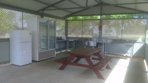 Lake Talbot Tourist Park - Accommodation Sunshine Coast 4