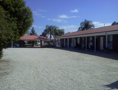 Golden Chain Border Gateway Motel - Accommodation Sunshine Coast 2