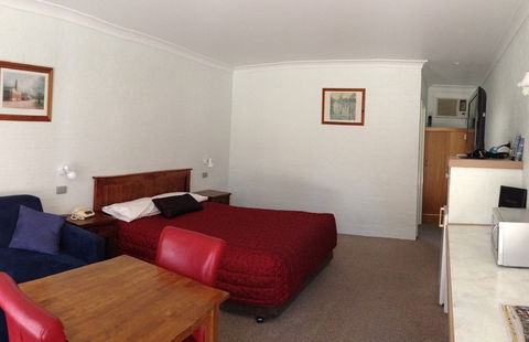 Golden Chain Border Gateway Motel - Accommodation Sunshine Coast 5