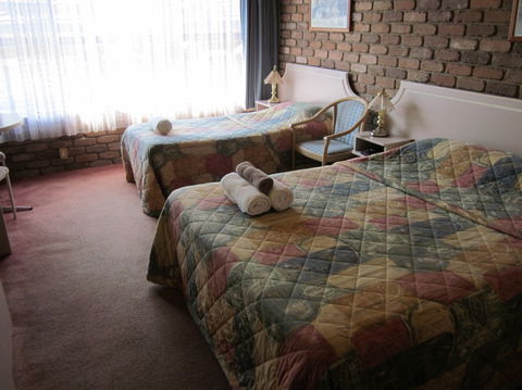 Farnham Court Motel - Accommodation Sunshine Coast 4