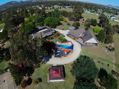 Greenvale Holiday Units - Accommodation Sunshine Coast 0