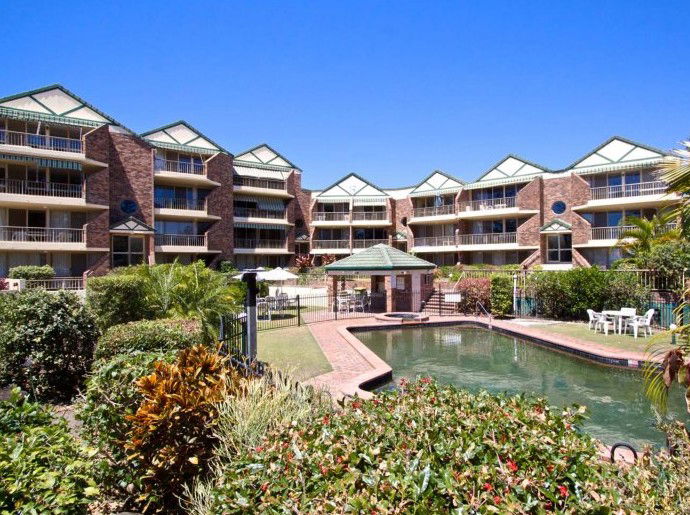 Kirra QLD Accommodation Sunshine Coast