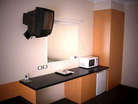 Victoria Lodge Motor Inn And Apartments - Accommodation Sunshine Coast 3