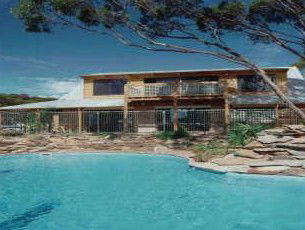 Madura WA Accommodation Sunshine Coast