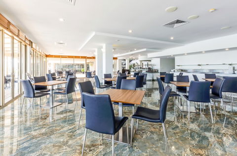 Ramada Hotel Hope Harbour - Accommodation Sunshine Coast 6
