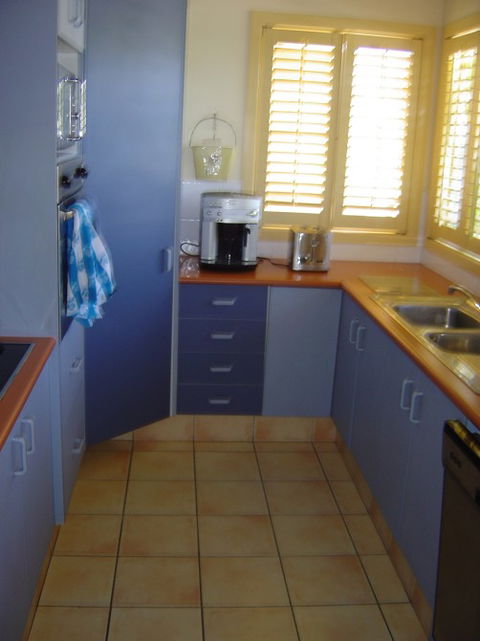 Hastings Cove Holiday Apartments - Accommodation Sunshine Coast 2