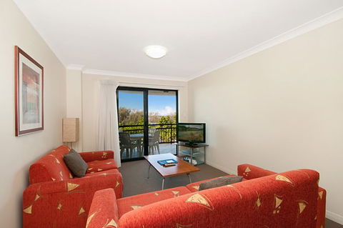 Sandcastles On The Broadwater - Accommodation Sunshine Coast 3