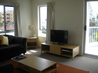 Estoril On Moffat Holiday Apartments - Accommodation Sunshine Coast 8