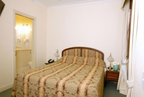 Rothbury On Ann Heritage Apartment Hotel - Accommodation Sunshine Coast 2